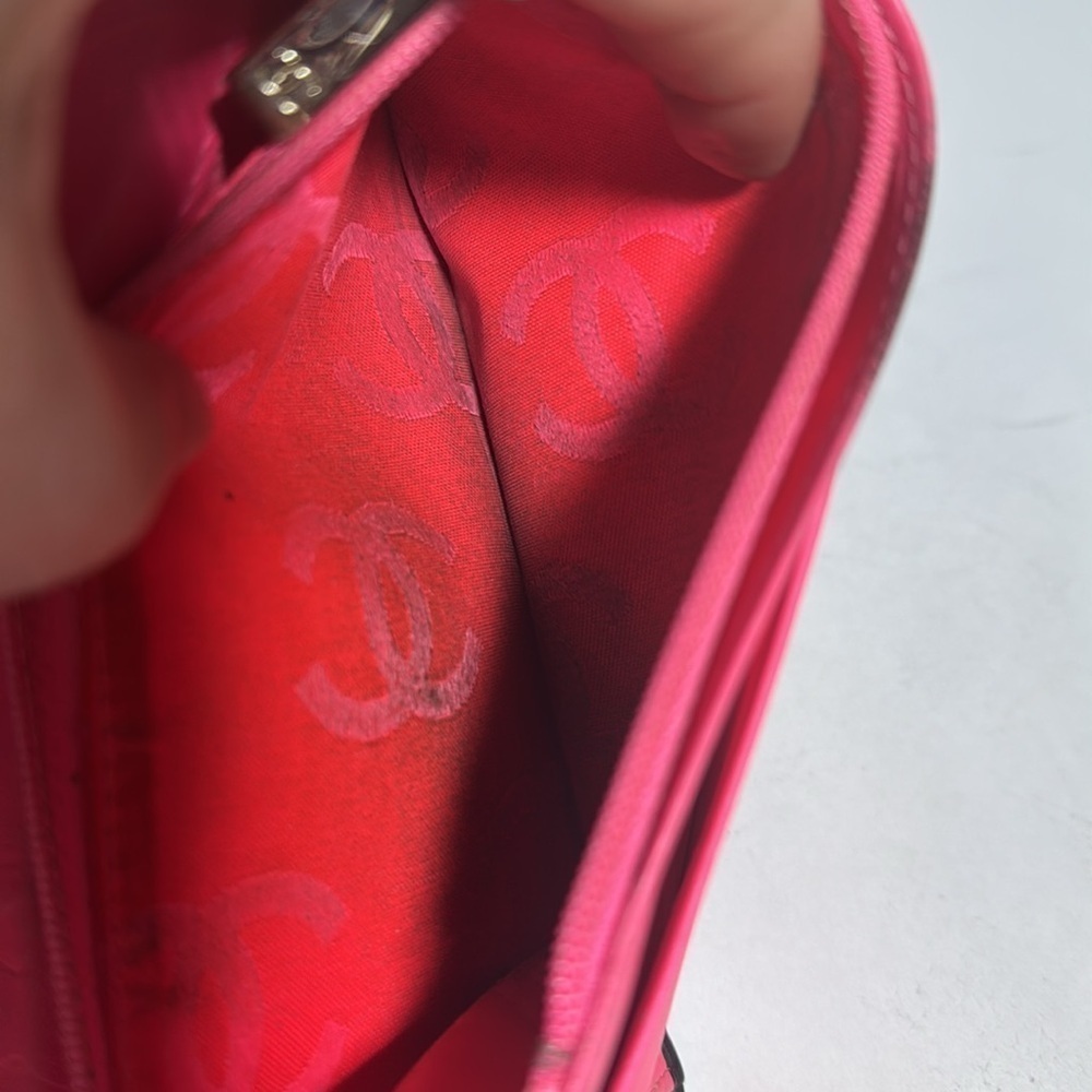 AUTHENTIC CHANEL CAMBONE BI FOLD WALLET - Picture 7 of 8